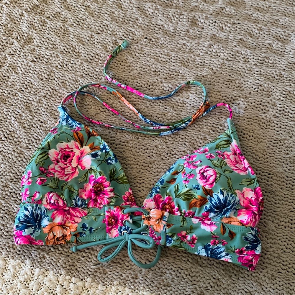 Bikini top
